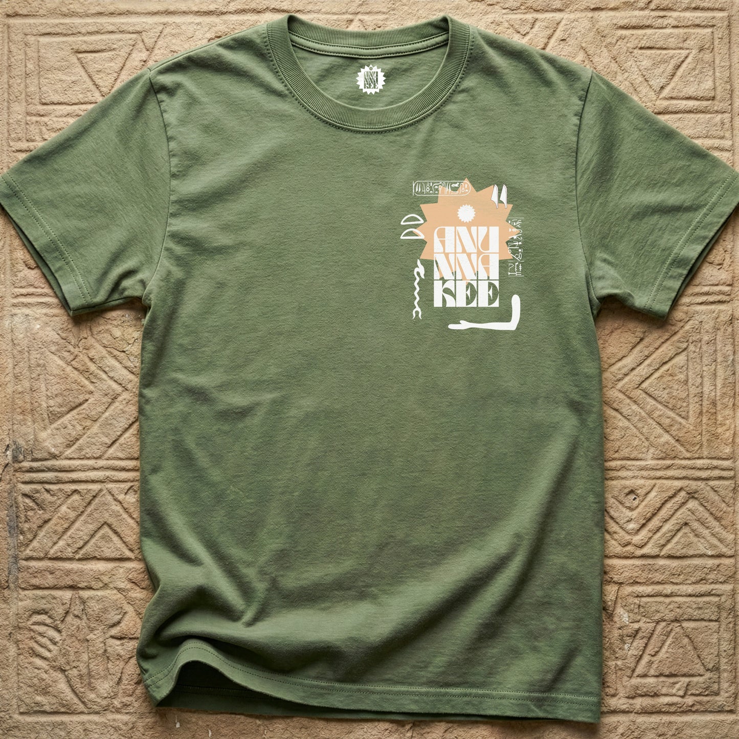 ANUNNA HEART Tee
